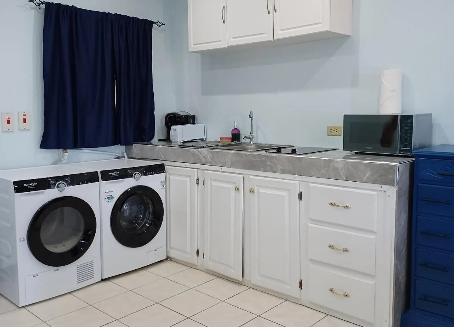 Studio Close To Airport Montego Bay Lägenhet